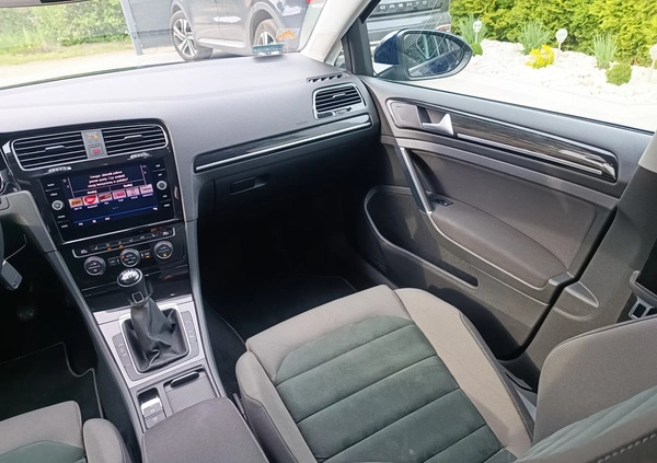 Volkswagen Golf cena 62700 przebieg: 136900, rok produkcji 2019 z Kraków małe 379